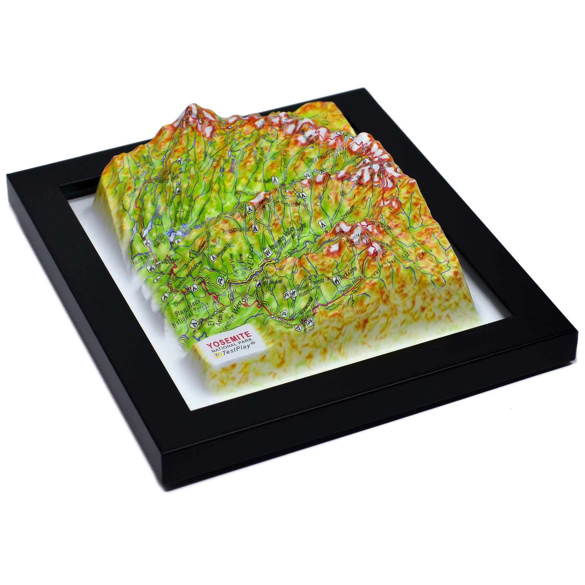 TestPlayNA 3D raised relief map of Yosemite National Park showing El Capitan, Half Dome, and waterfalls