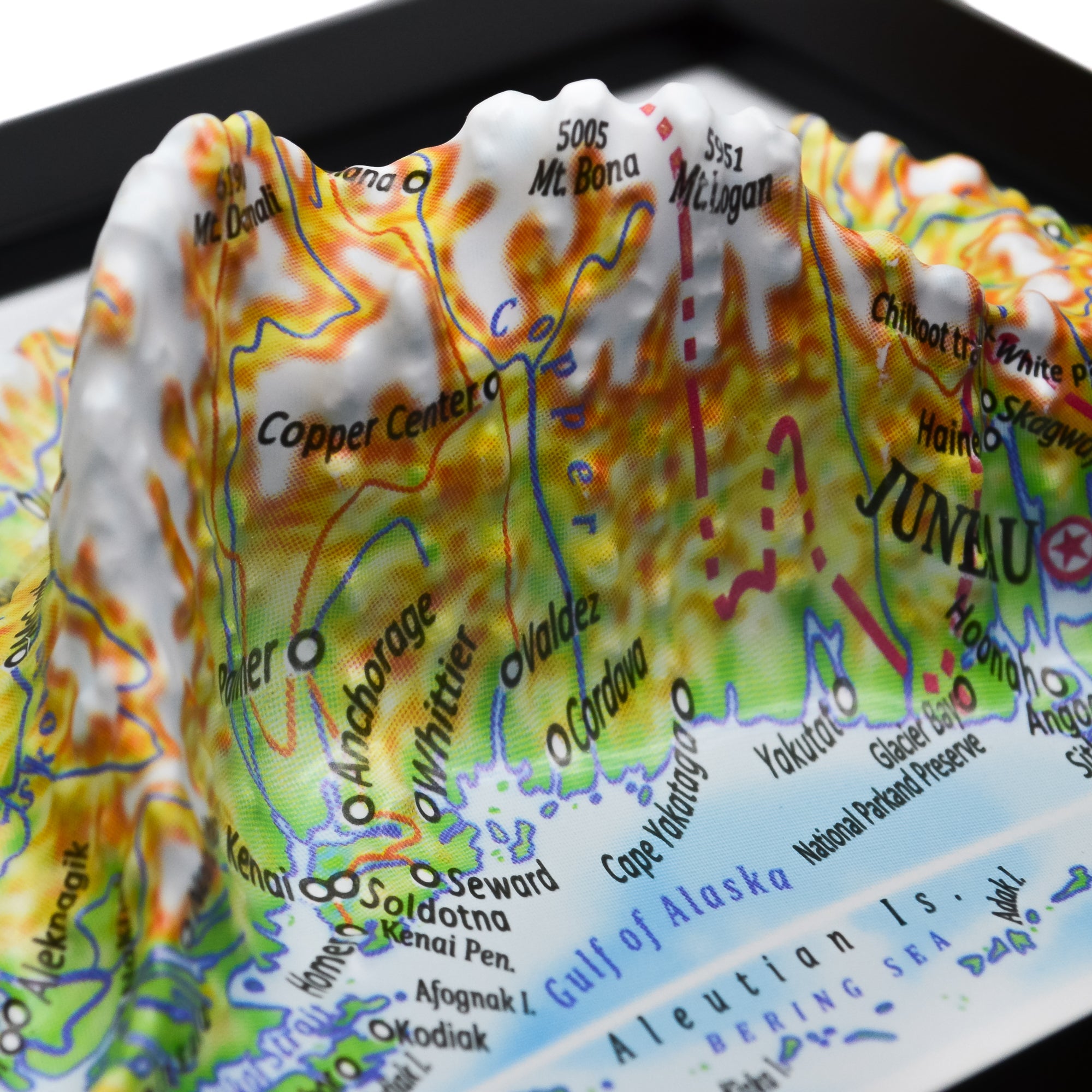 TestPlayNA 3D raised relief map of Alaska showing Mount Denali and mountain ranges